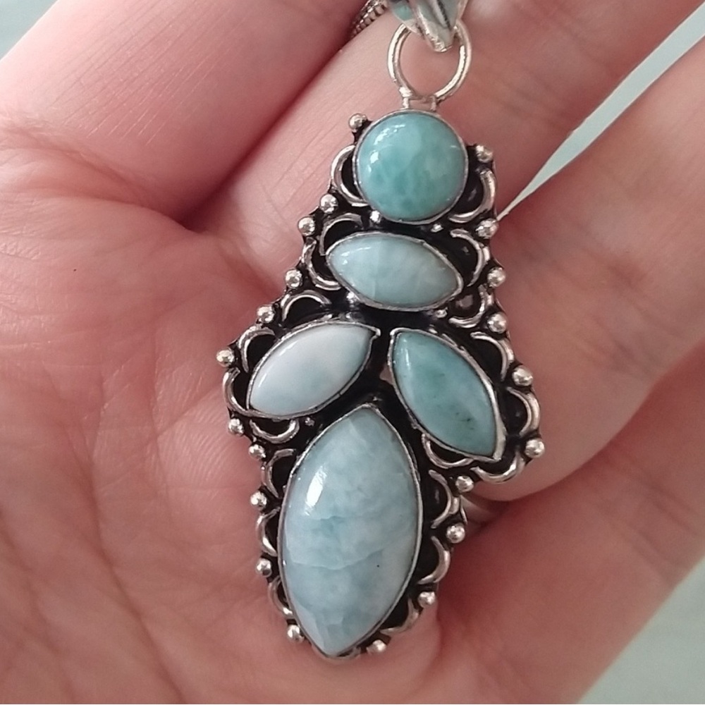 Beautiful Larimar stamped 925 pendant